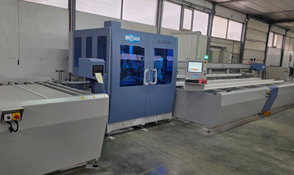 Select SC 220/40 – Rezno obradni centar za PVC profile SC 220/40 – Rezno obradni centar za PVC profile